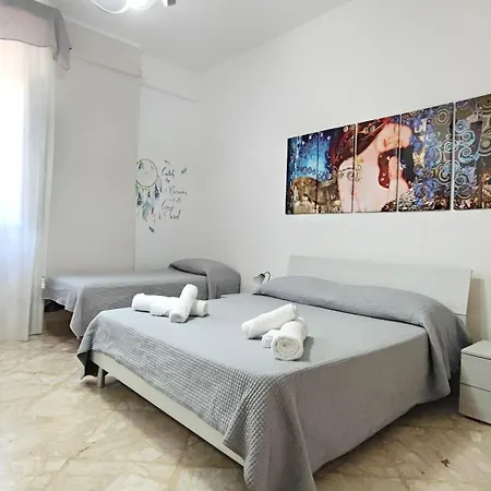 Vakantiehuis Thalna Apartment, Casa Centro